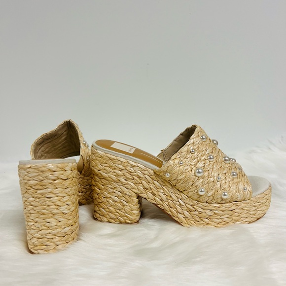 Dolce Vita Elora Pearl Light Natural Raffia Platform Slide Sandals In Tan - Picture 8 of 14